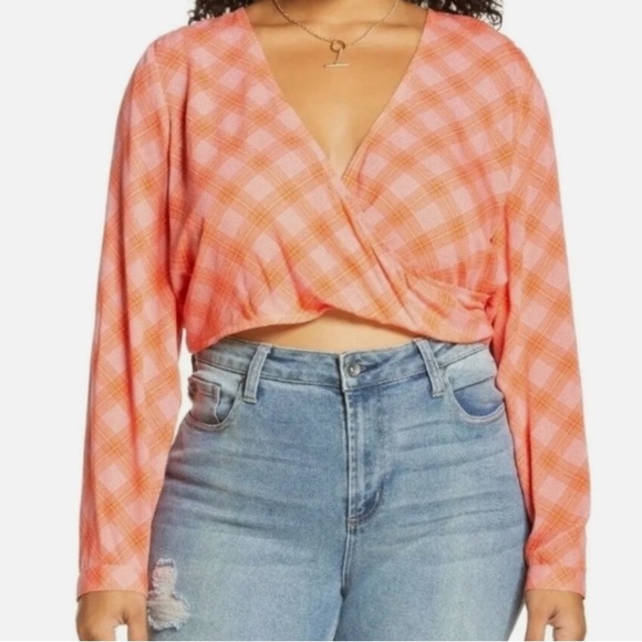 BP Women’s Wrap Top, Size M - BNWT - Picture 1 of 6